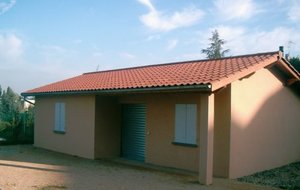 Le local des archers sur le terrain permanent